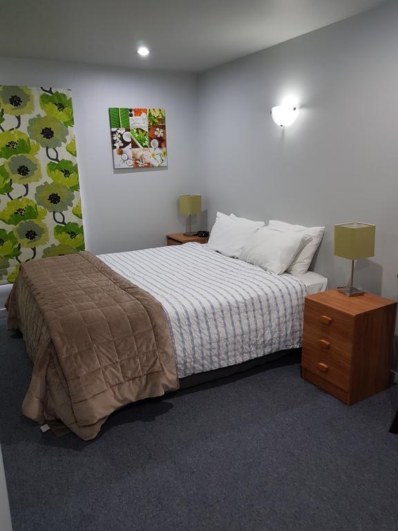 Anchor Down Bed & Breakfast Пиктон Экстерьер фото