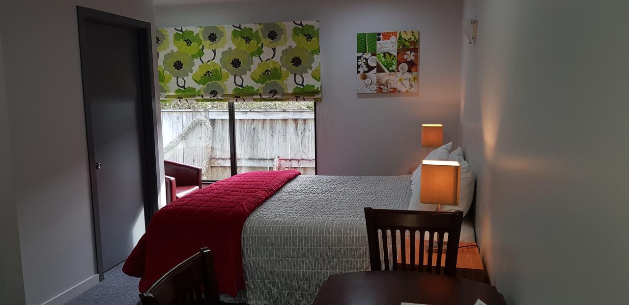 Anchor Down Bed & Breakfast Пиктон Экстерьер фото