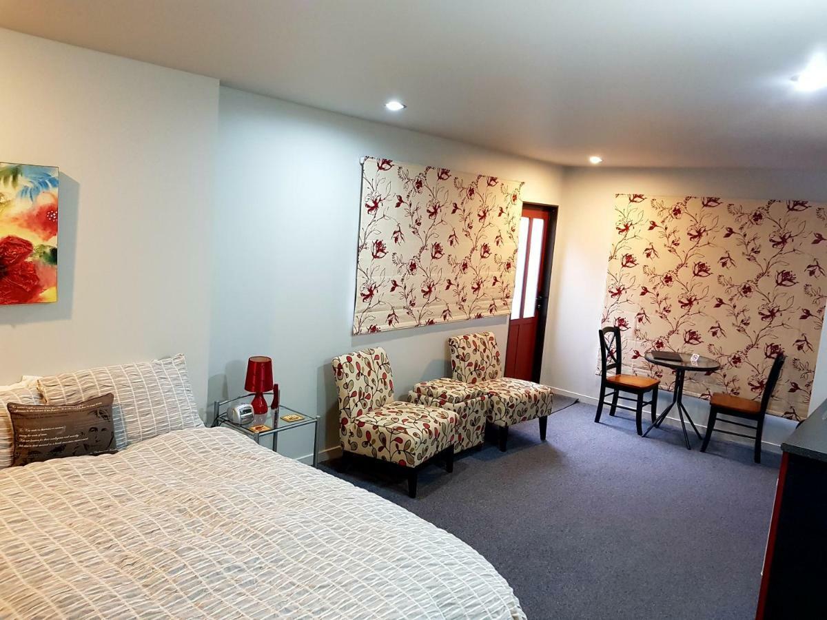 Anchor Down Bed & Breakfast Пиктон Экстерьер фото